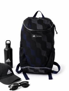 希少adidas marimekkoマリメッコx アディダス コラボ リュックのサムネイル