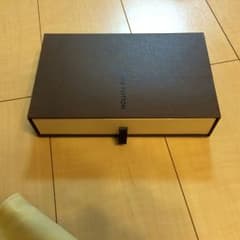 31日まで値下げ！ルイヴィトン長財布保存箱☆のサムネイル