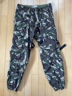 Aape 迷彩カーゴパンツ Mサイズ AP-201299のサムネイル