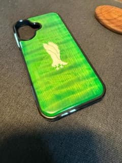 iPhone16 木製ケース PRS風 フレイムメイプル グリーンのサムネイル