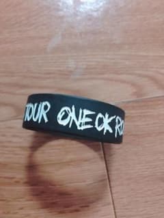 One ok rock 2017 ラバーバンドのサムネイル