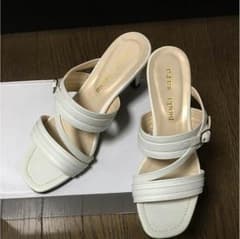 merry様 専用  サンダル 23cmのサムネイル