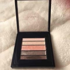 MAC アイシャドウ☆ピーチリュクス☆のサムネイル