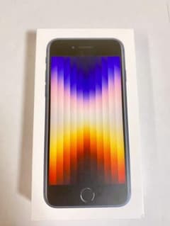 Apple iPhone SE 128GB 第3世代 SIMフリー MMYF3…のサムネイル
