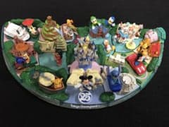 ローソン限定 東京ディズニーランド ジオラマフィギュア 12種