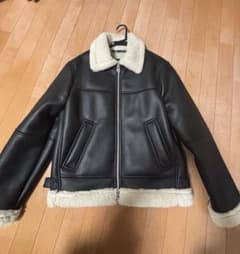 ZARA ムートンジャケットのサムネイル