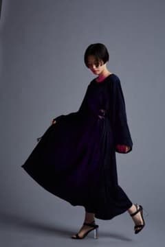 0658 《夜響装dress onepiece》美品のサムネイル