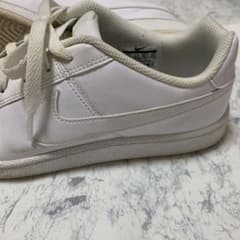 NIKE ナイキ スニーカーのサムネイル