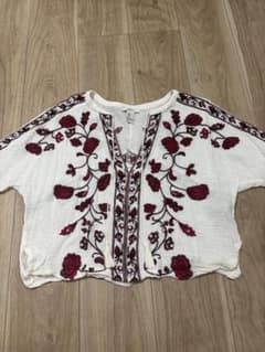 FOREVER 21 刺繍ブラウス 半袖 ホワイト Sのサムネイル