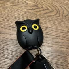 フクロウ型 マグネットキーホルダー ブラックのサムネイル