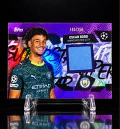 Oscar Bobb Topps Relic 250枚限定 マンチェスターシティのサムネイル