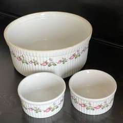 フランス製 APILCO（アピルコ）耐熱磁器 スフレ皿・ラメキン 3点セット フランス製 APILCO（アピルコ）耐熱磁器 スフレ皿・ラメキン 3点セット