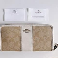 COACH コーチ 長財布のサムネイル