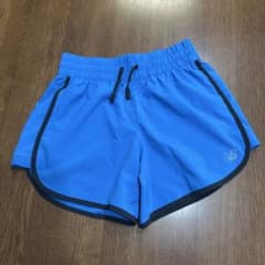 New Balance ブルー ショートパンツのサムネイル
