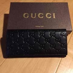 破格！！新品未使用 gucci レザーシマ 二つ折り 長財布のサムネイル