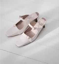 Herlipto Mademoiselle Mules - メルカリ