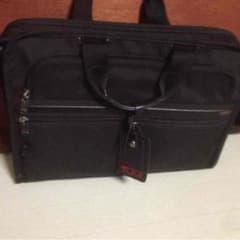 TUMI PC対応バッグ＆皮パスケースでのサムネイル