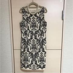 ダイアグラム   刺繍ワンピースのサムネイル