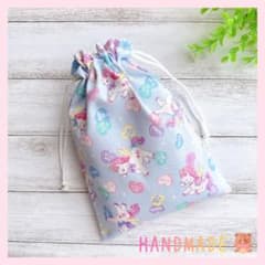 ハンドメイド ♥ 巾着 給食袋 お道具袋 可愛い 小物入れ 裏地付きのサムネイル