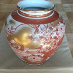 九谷焼 赤絵金彩 鳥花 光崖  花瓶のサムネイル