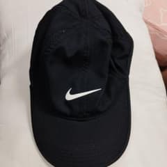 NIKE フェザーライトキャップ　ブラックのサムネイル