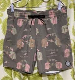 VOLCOM(ボルコム) ショートパンツ　サーフパンツ　水着のサムネイル
