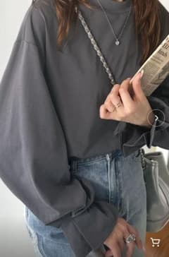 グレー フレア袖 長袖トップスのサムネイル