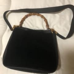 ❤️GUCCIバンブースエードショルダーバッグ❤️⭐️値下げ⭐️のサムネイル