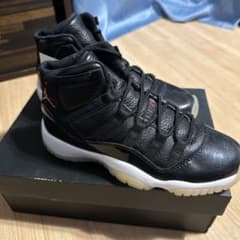 NIKE AIR JORDAN 11 RETRO スリークォーター 23.5のサムネイル