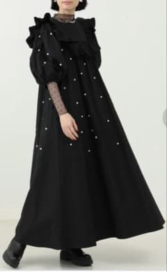 CAROLINA GLASER カロリナグレイサー パール付き ロングワンピース
