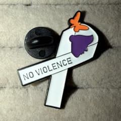 NO VIOLENCE アウェアネスリボン ピンバッジのサムネイル