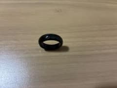 幅太！カットデザインがお洒落なレディースブラックリングのサムネイル