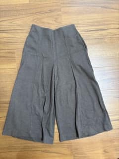 UNIQLO ガウチョパンツ ブラウン XSのサムネイル