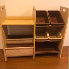 ボー様専用　おもちゃ　絵本　収納ラックのサムネイル