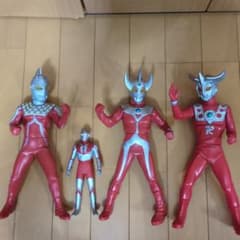 ウルトラマン ソフビ フィギュア 4体セットのサムネイル