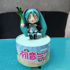 初音ミク ミニフィギュア 台座付き オルゴールのサムネイル