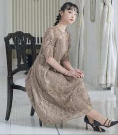 《niana》刺繍レースバックリボン/パーティードレス/ニアナのサムネイル
