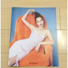 水原希子★ EMODA パンフレットのサムネイル