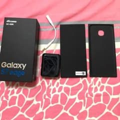 docomo Galaxy S7 Edge SC-02H 箱 イヤホンの付属品のサムネイル