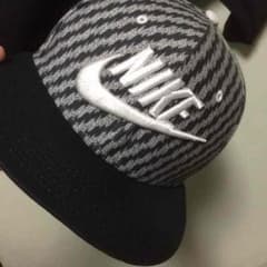 ナイキ キャップ 値下げしました。のサムネイル