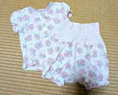 enfant pur　ベビーパジャマ 80サイズ 花柄のサムネイル