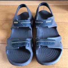クロックス サンダル　28ｃｍのサムネイル