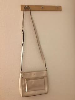 Kate spade オフホワイトのショルダーバッグのサムネイル