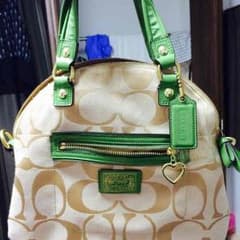 正規品COACH BAGのサムネイル