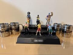 ワンピース　フィギュア&マグカップセットのサムネイル