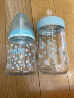 NUK 哺乳瓶のサムネイル