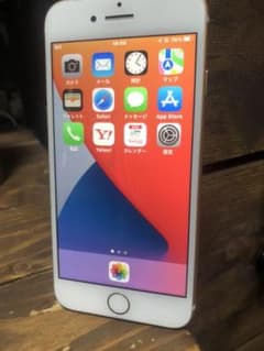 美品　iPhone 8 64GB SIMフリー　バッテリー87%のサムネイル