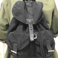 PRADA リュックのサムネイル