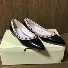 フラットパンプスのサムネイル