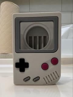 Apple Watch 充電スタンド レトロゲーム風（ゲームボーイ型）シリコンのサムネイル